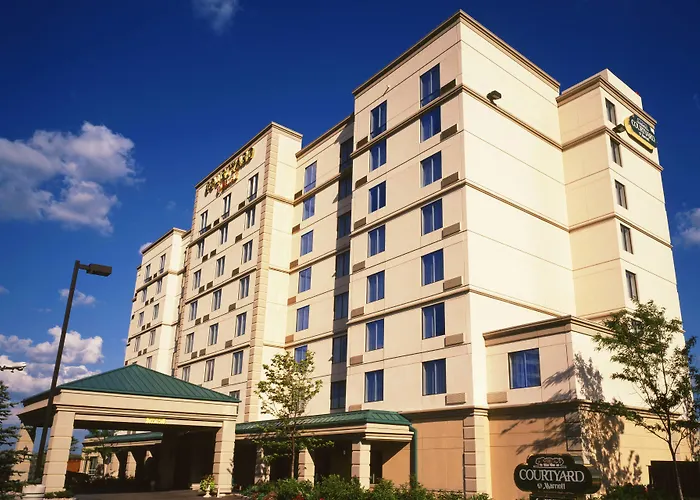 Hotel Courtyard By Marriott Toronto Airport